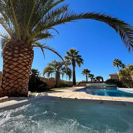 Holiday home Gite Les Palmiers Roquebrune-sur-Argens